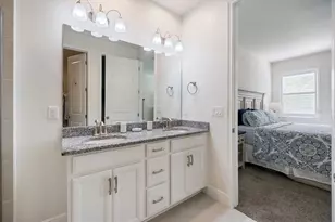 11607 Alessandro Ln, Venice, FL 34293 - Photo 23