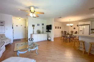 3810 37th St S, Saint Petersburg, FL 33711 - Photo 3