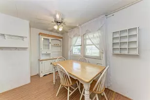 348 Tropic Dr, Osprey, FL 34229 - Photo 13