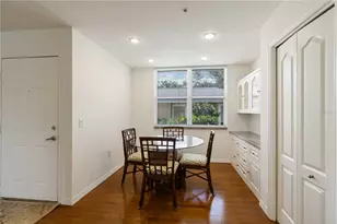 5240 Hyland Hills Ave, Sarasota, FL 34241 - Photo 7