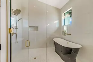 234 Grant Dr, Sarasota, FL 34236 - Photo 19