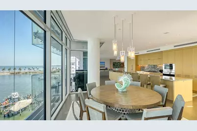 280 Golden Gate Point #600, Sarasota, FL 34236 - Photo 17