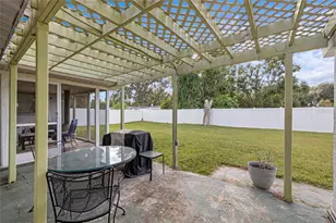 3338 Cambridge Dr, Sarasota, FL 34232 - Photo 27