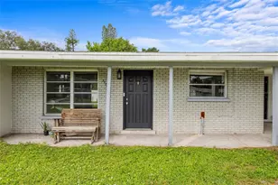 3338 Cambridge Dr, Sarasota, FL 34232 - Photo 3