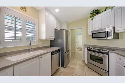 11641 Garessio Lane, Sarasota, FL 34238 - Photo 9