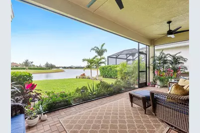 4925 Surfside Circle, Bradenton, FL 34211 - Photo 3