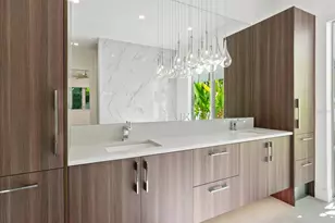 2624 Mulberry Terrace, Sarasota, FL 34239 - Photo 33