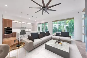 2624 Mulberry Terrace, Sarasota, FL 34239 - Photo 15