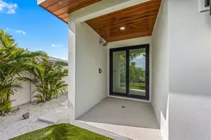 505 65th St, Holmes Beach, FL 34217 - Photo 47