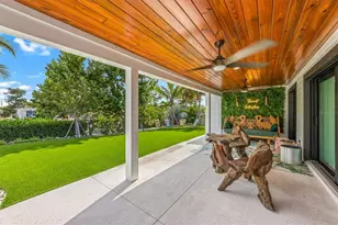 505 65th St, Holmes Beach, FL 34217 - Photo 43