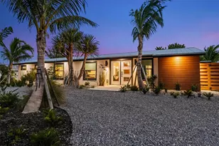 505 65th St, Holmes Beach, FL 34217 - Photo 1