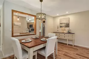 902 68th St W, Bradenton, FL 34209 - Photo 11