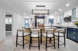 602 Fair Winds Dr, Nokomis, FL 34275 - Photo 3