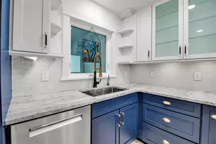 602 Fair Winds Dr, Nokomis, FL 34275 - Photo 9