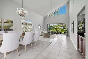 8737 Pebble Creek Ln, Sarasota, FL 34238 - Photo 5