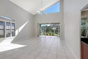 8737 Pebble Creek Ln, Sarasota, FL 34238 - Photo 7