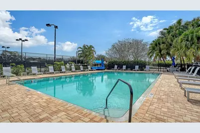 8737 Pebble Creek Lane, Sarasota, FL 34238 - Photo 71