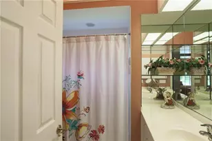 6308 Thorndon Cir, University Park, FL 34201 - Photo 27