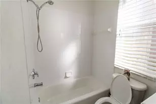 7041 Chatum Light Run, Bradenton, FL 34212 - Photo 27