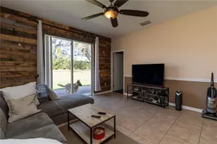 7041 Chatum Light Run, Bradenton, FL 34212 - Photo 11