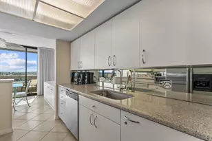 5400 Ocean Blvd, Sarasota, FL 34242 - Photo 39