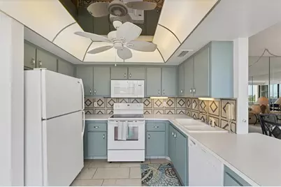 6158 Palma Del Mar Boulevard S #504, Saint Petersburg, FL 33715 - Photo 9