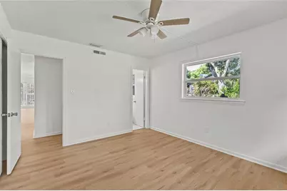 2588 Colorado Street, Sarasota, FL 34237 - Photo 17