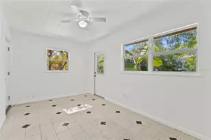 2588 Colorado St, Sarasota, FL 34237 - Photo 25