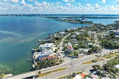 244 N Washington Drive, Sarasota, FL 34236 - Photo 9