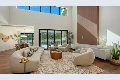 1966 Wisteria Street, Sarasota, FL 34239 - Photo 9