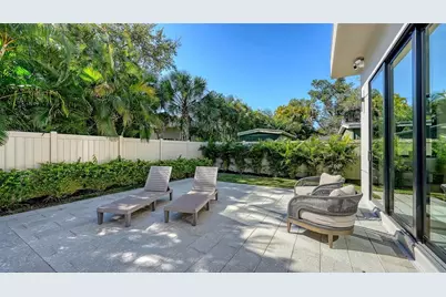 1966 Wisteria Street, Sarasota, FL 34239 - Photo 57