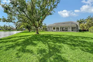 3247 Alex Findlay Pl, Sarasota, FL 34240 - Photo 27