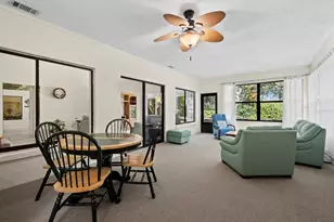 4133 Carriage Dr, Sarasota, FL 34241 - Photo 15