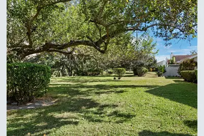 4133 Carriage Drive #18, Sarasota, FL 34241 - Photo 31