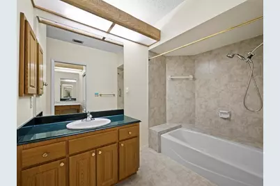 4133 Carriage Drive #18, Sarasota, FL 34241 - Photo 21