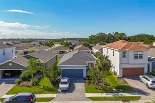 5727 Bungalow Grove Ct, Palmetto, FL 34221 - Photo 1