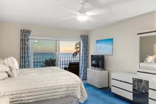 101 Benjamin Franklin Dr, Sarasota, FL 34236 - Photo 23