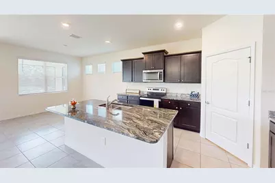 13816 Woodbridge Terrace, Bradenton, FL 34211 - Photo 9