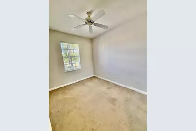 7892 Farina Court, Sarasota, FL 34238 - Photo 11