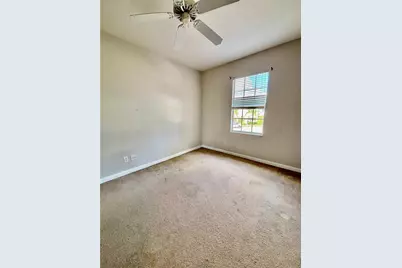 7892 Farina Court, Sarasota, FL 34238 - Photo 15