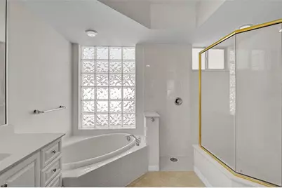 7815 Ashley Circle, Bradenton, FL 34201 - Photo 15