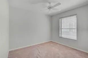 7815 Ashley Cir, Bradenton, FL 34201 - Photo 19