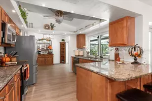 4629 Thomas Hoby Pl, Sarasota, FL 34241 - Photo 25