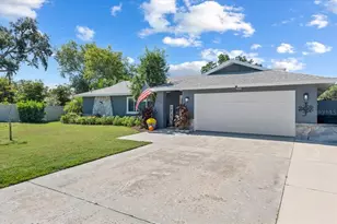 4629 Thomas Hoby Pl, Sarasota, FL 34241 - Photo 3