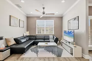 7912 Limestone Ln, Sarasota, FL 34233 - Photo 9