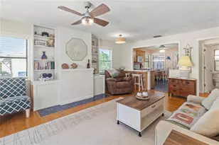 2813 Avenue E, Holmes Beach, FL 34217 - Photo 7