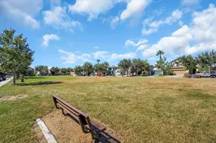 9207 English Oaks Ln, Riverview, FL 33578 - Photo 33