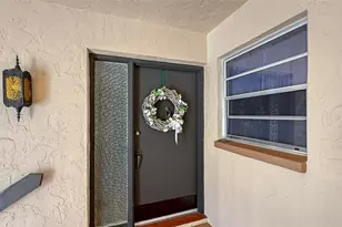 2640 Clubhouse Dr, Sarasota, FL 34232 - Photo 19