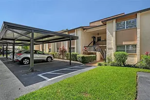 2640 Clubhouse Dr, Sarasota, FL 34232 - Photo 21