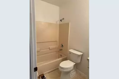 2322 29th Avenue E, Palmetto, FL 34221 - Photo 11